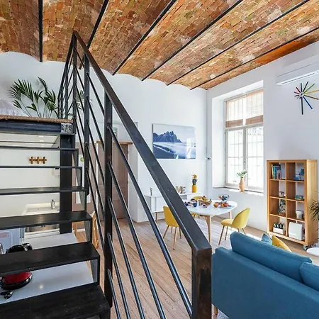 Gubernatis - Beautiful Duplex With Terrace