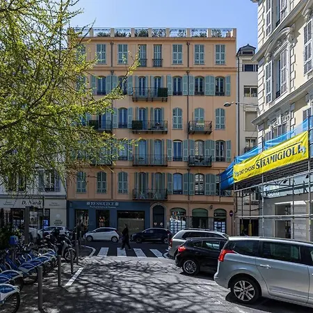 Daire Gubernatis - Beautiful Duplex With Terrace Nice